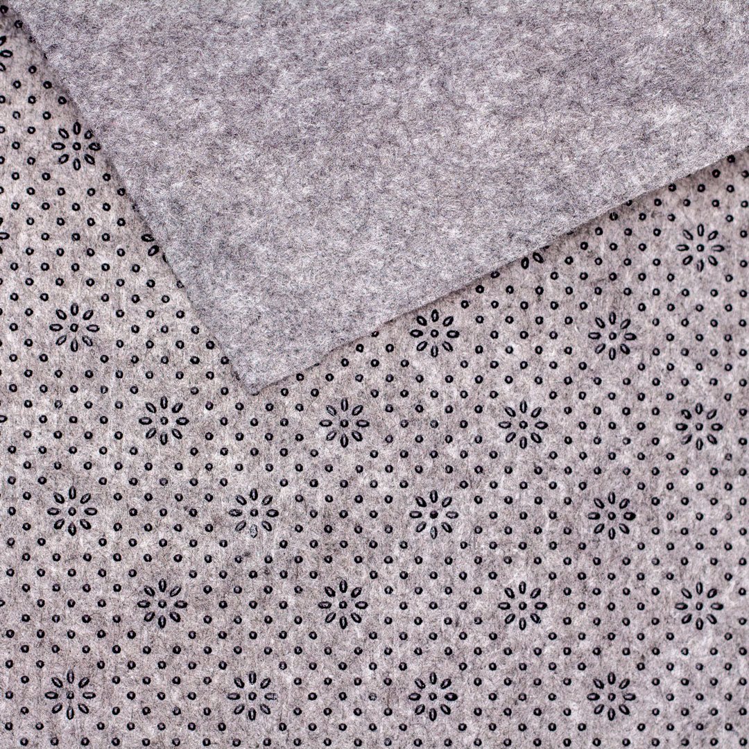 Anti-Slip Backing Cloth for Tufted Rugs - Tuft Supplies GmbH